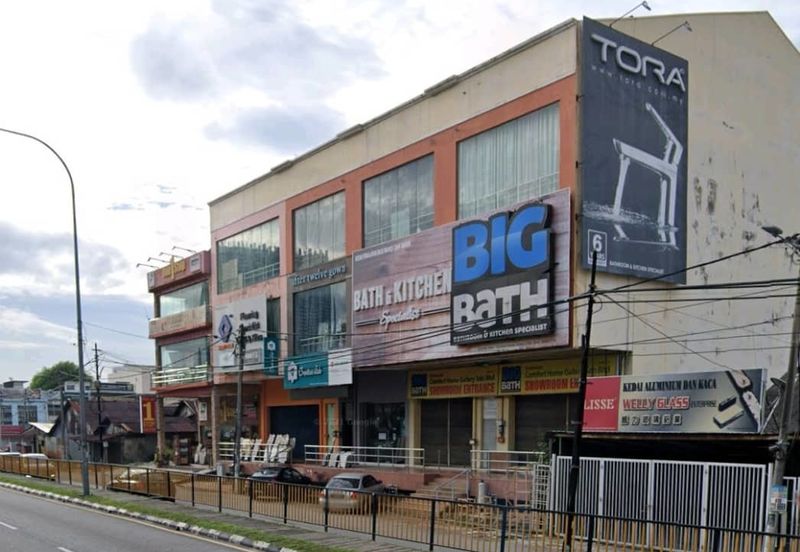 Jinjang selatan 3sty shop Facing Main Road , kepong , Jalan Kuching,
