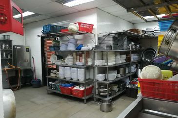 C180 Cheras, Dataran C180, Cheras Selatan,Balakong