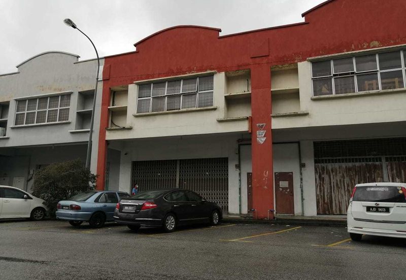 Taman Pinggiran Batu Caves