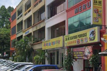 Bandar Menjalara (Desa Seri Mahkota)