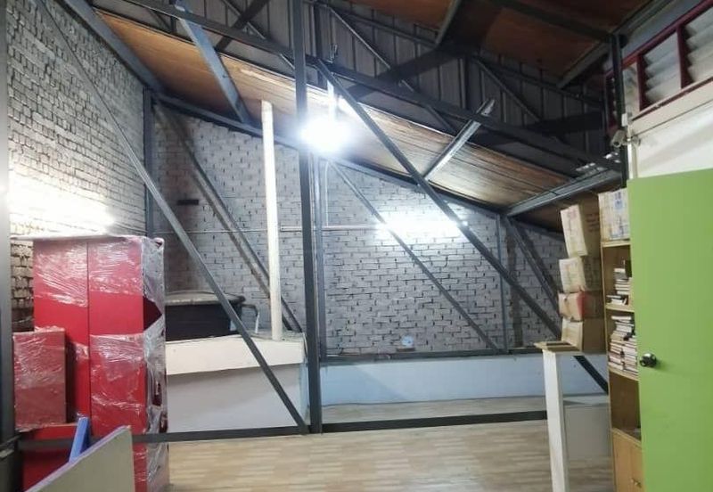 Springcrest Industrial Park