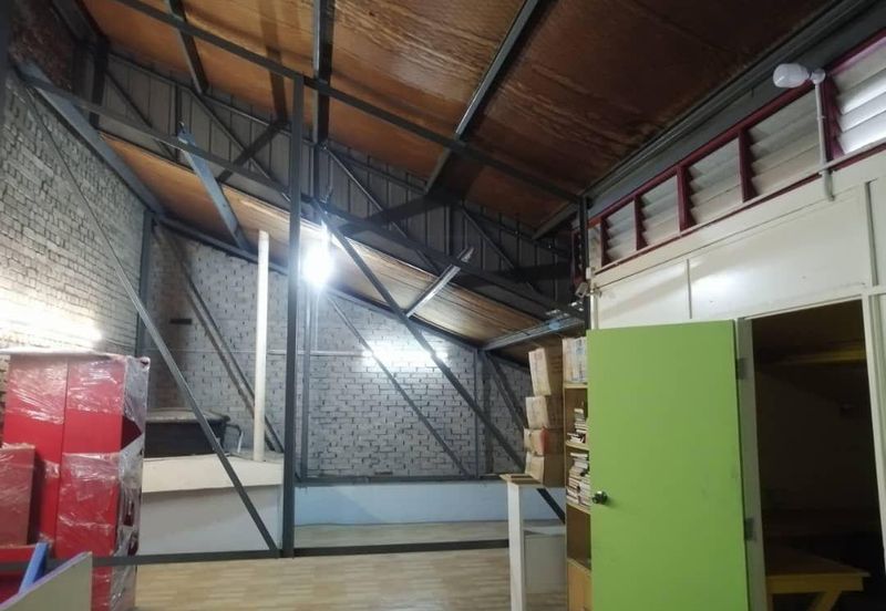 Springcrest Industrial Park