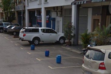 Taman Sri Batu Caves