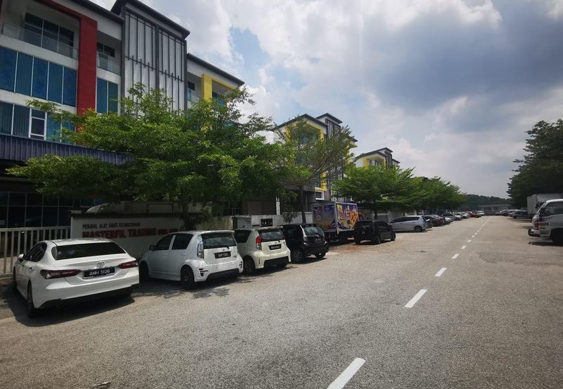 Mivo Industrial Avenue