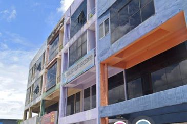 Kayu Ara Business Park , 