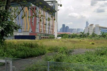 Jalan Ayer Jerneh, Kampung Baru Air Panas , setapak