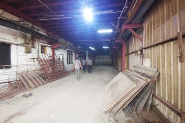 Taman Sri Batu Caves