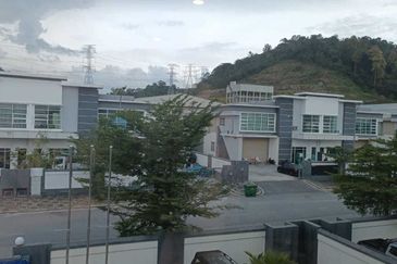 Kawasan Perindustrian Hi Tech 7