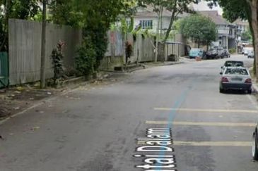 Kampung Pantai Dalam