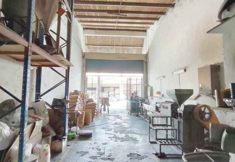 Bandar Pinggiran Subang