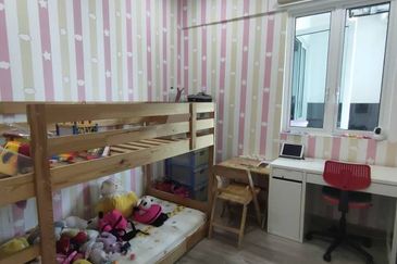 Scenaria (Laman Scenaria Kiara)