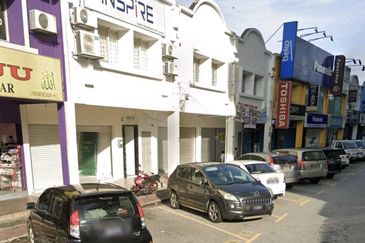 Section 1 (Seksyen 1)