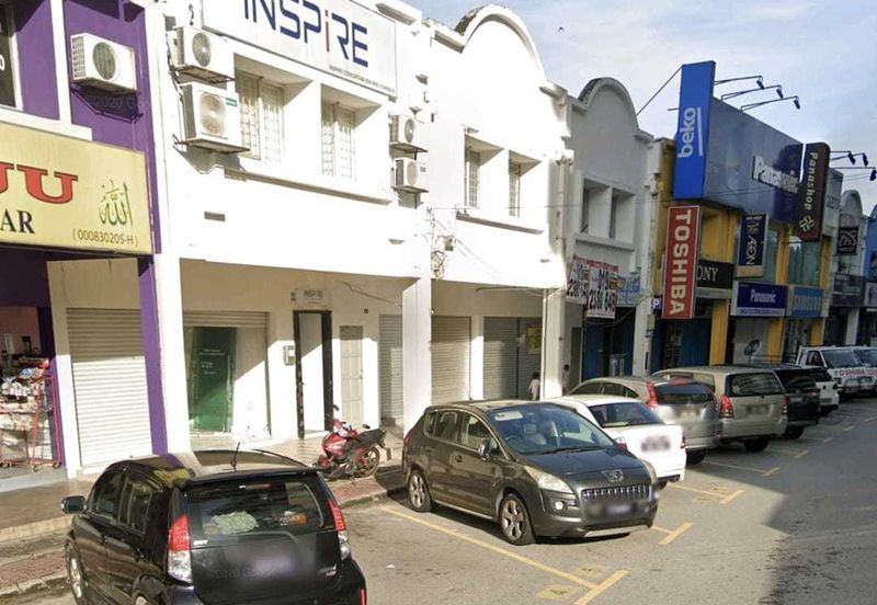 Section 1 (Seksyen 1)