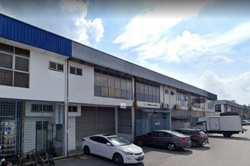 Taman Industrial Sungai Buloh (TSB Commercial Centre)
