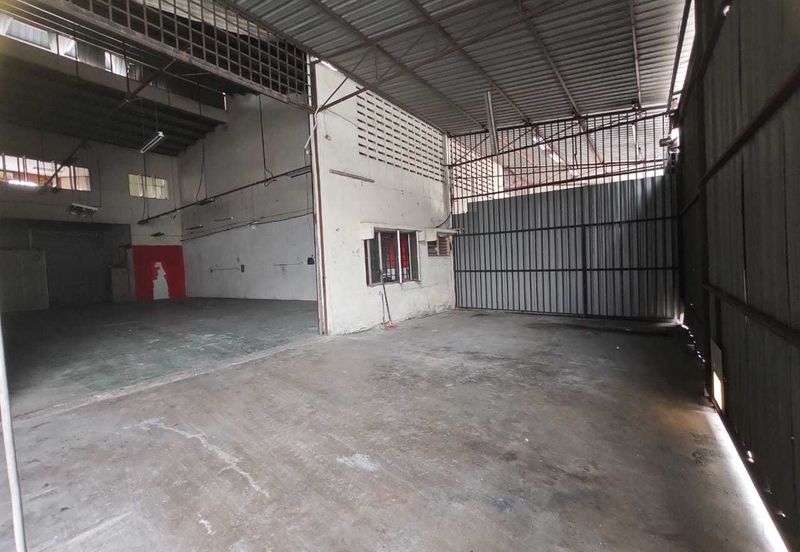 Taman Industrial Sungai Buloh (TSB Commercial Centre)