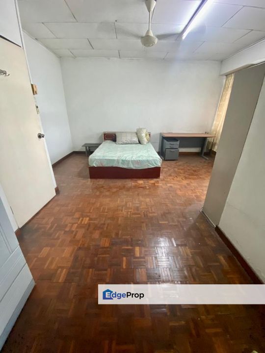 Taman Bukit Maluri Double Storey House ,Title can convert to Free Hold, Kuala Lumpur, Kepong