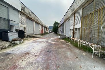 Bandar Pinggiran Subang