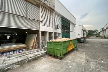 Bandar Pinggiran Subang