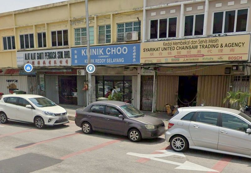 Taman Kampung Batu Facing Main Road 2 sty Shop For Sale