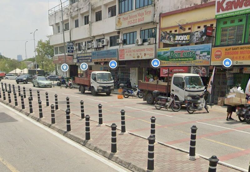 Taman Kampung Batu Facing Main Road 2 sty Shop For Sale