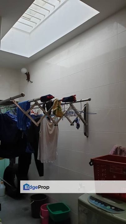 Perdana Residence 2 Three Storey For Sale , Free hold, Selangor, Selayang