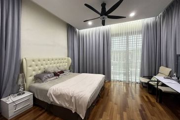 Duta Villa, Setia Alam