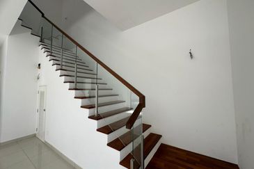 Dremien @ Eco Ardence