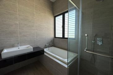 Dremien @ Eco Ardence