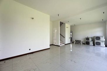 Dremien @ Eco Ardence