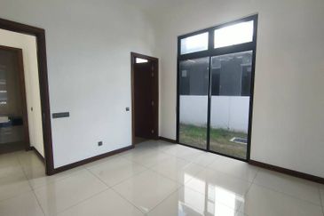 Dremien @ Eco Ardence