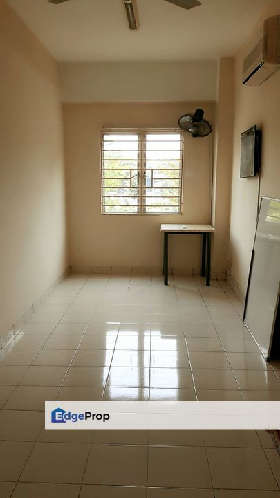Vista Mutiara , Corner , Walking distance to Mrt, Kuala Lumpur, Kepong