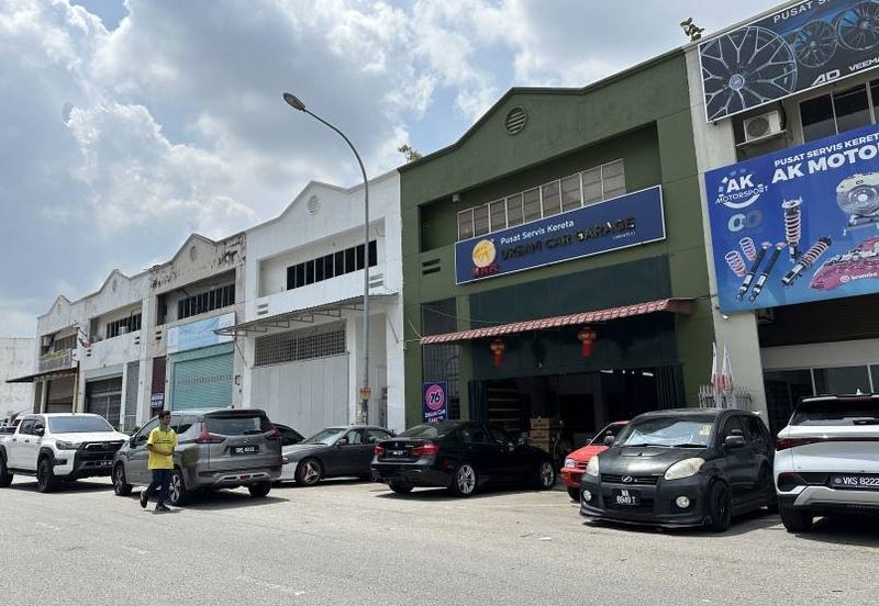 Taman Industri Bolton