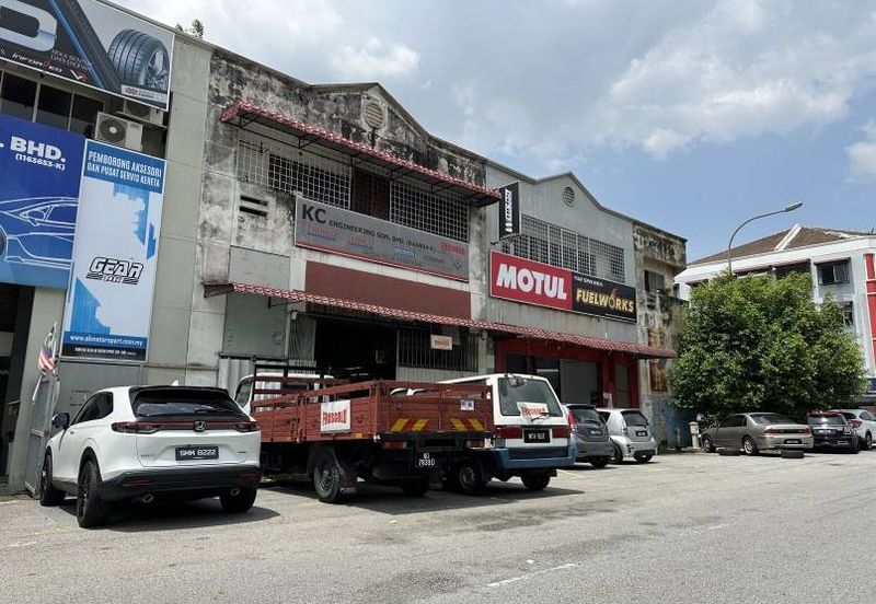 Taman Industri Bolton