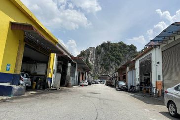 Taman Industri Bolton