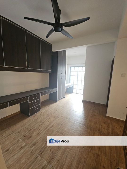 SD7 Two And Half Storey House , Well keep , Free Hold, Selangor, Bandar Sri Damansara