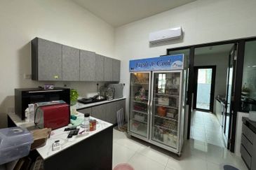 Duta Villa, Setia Alam