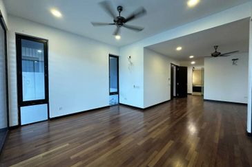 Duta Villa, Setia Alam