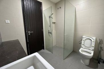 Duta Villa, Setia Alam