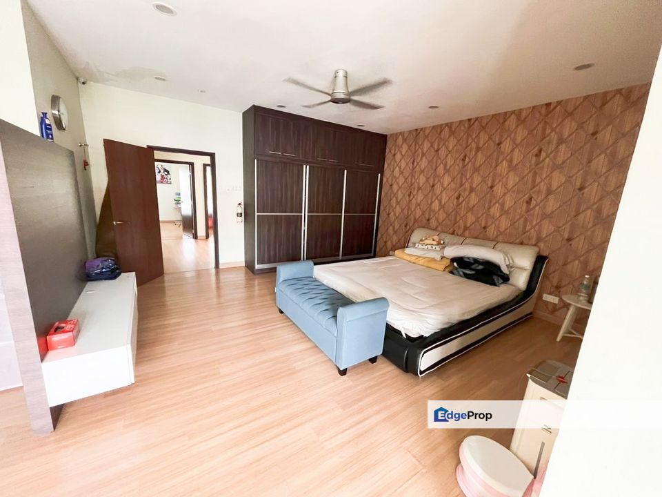 Sutera Damansara Three Storey Semi D House, Selangor, Damansara Damai
