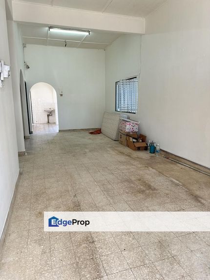 Kepong Hill One Storey House For Sale , Free Hold, Kuala Lumpur, Kepong