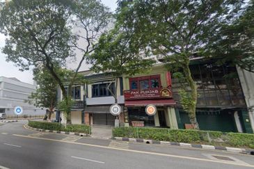 Jalan Ipoh 2 storey shop, FACING MAIN ROAD, FREEHOLD
