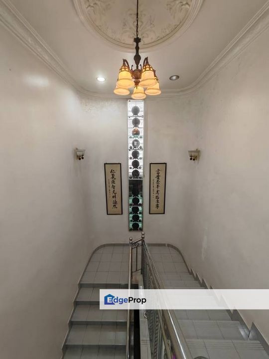 Taman Cuepacs Double Storey Bungalow For Sale, Kuala Lumpur, Kepong