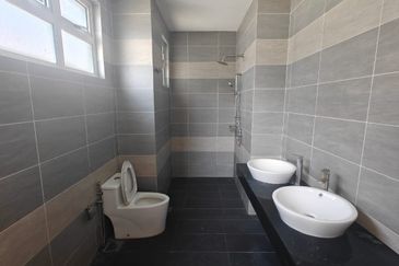 Casa Idaman, Setia Alam