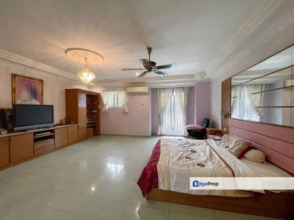 Taman Wangsa Permai Two And Half Storey House For Sale, Selangor, Kepong