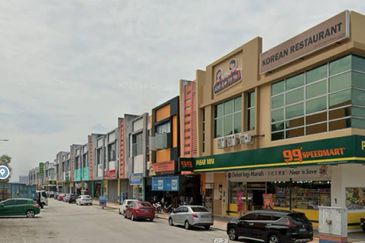 JALAN PUNCAK ALAM JAYA