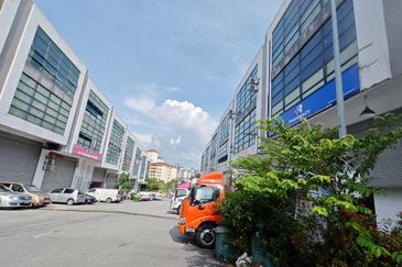 Mivo Industrial Avenue