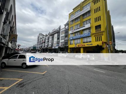 MKH AVENUE 4 STOREY SHOP WITH LIFT, HIGH RETURN, Selangor, Kajang