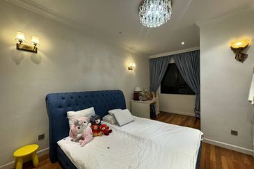 Duta Villa, Setia Alam