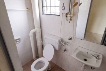 Plaza Sinar Apartment