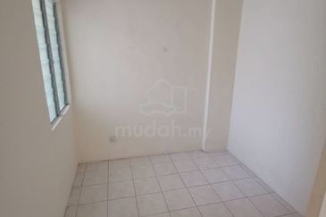 Plaza Sinar Apartment